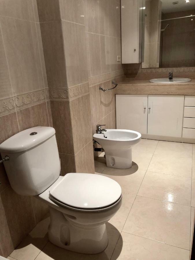 Apartamentos Benet Roses Bagian luar foto