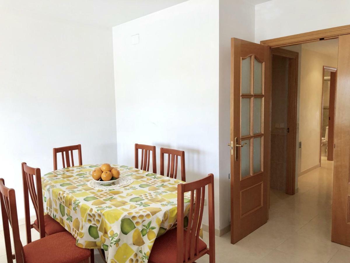 Apartamentos Benet Roses Bagian luar foto